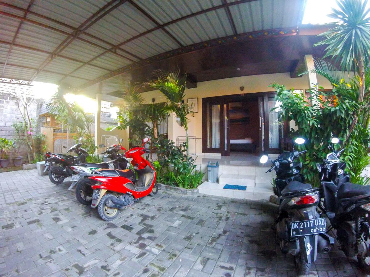 Leyeh Leyeh Homestay Canggu Extérieur photo