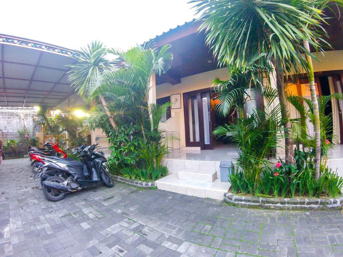 Leyeh Leyeh Homestay Canggu Extérieur photo